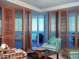 plantation-shutters-18