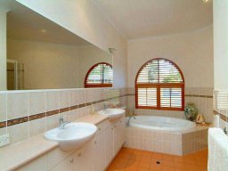 plantation-shutters-54