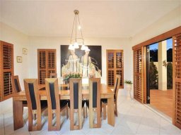 plantation-shutters-8