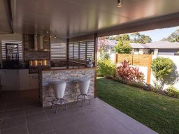 plantation-shutters-89