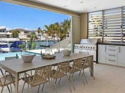 plantation-shutters-98